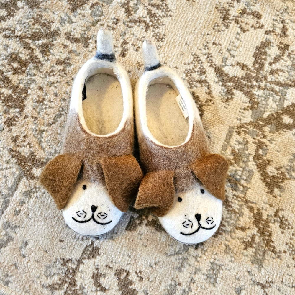 100% Wool Dog slippers Victorian Trading Co